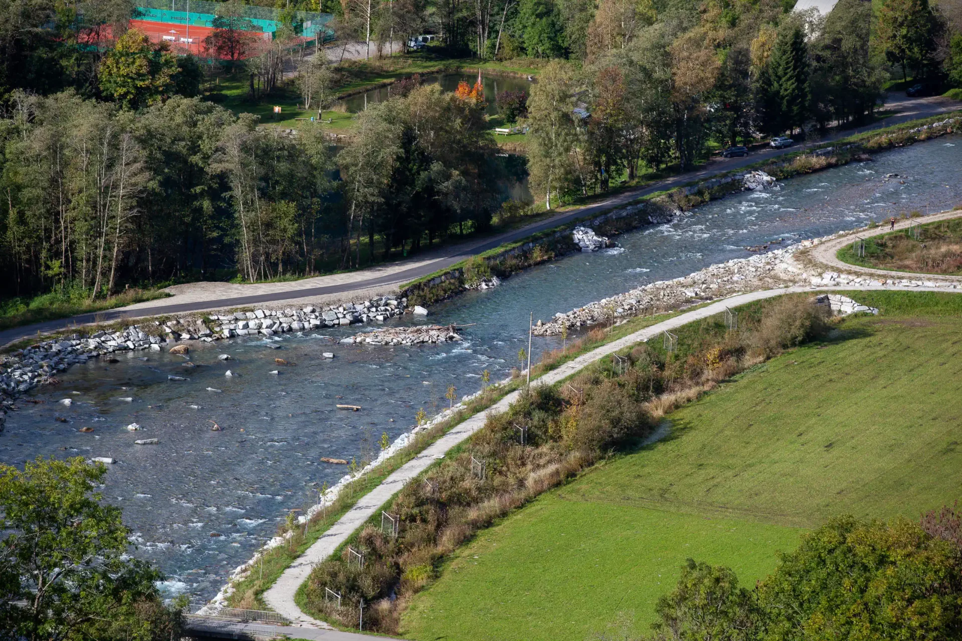 Fiume Ticino - zona Audana - Ambrì, dettaglio